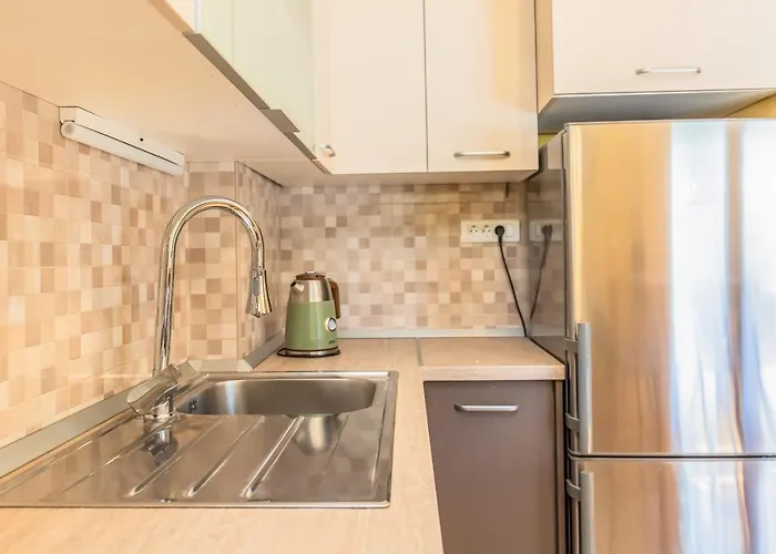 Yellow Duck - Center Apartment Makarska