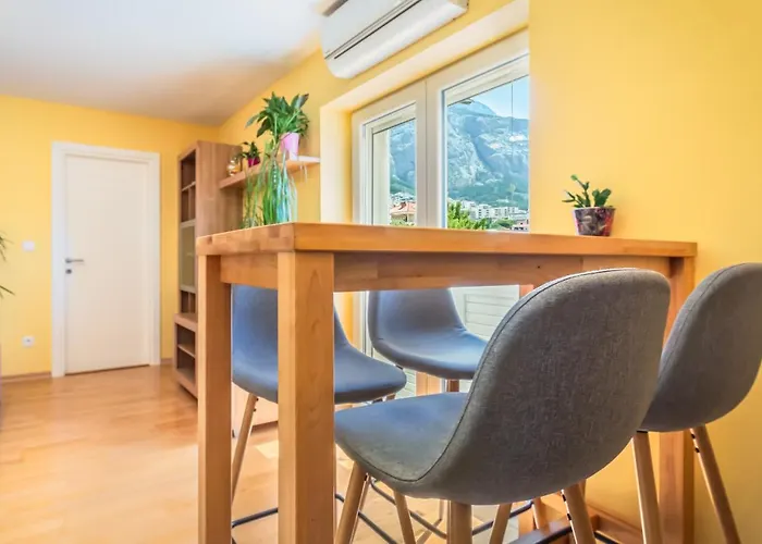 Yellow Duck - Center Apartment *